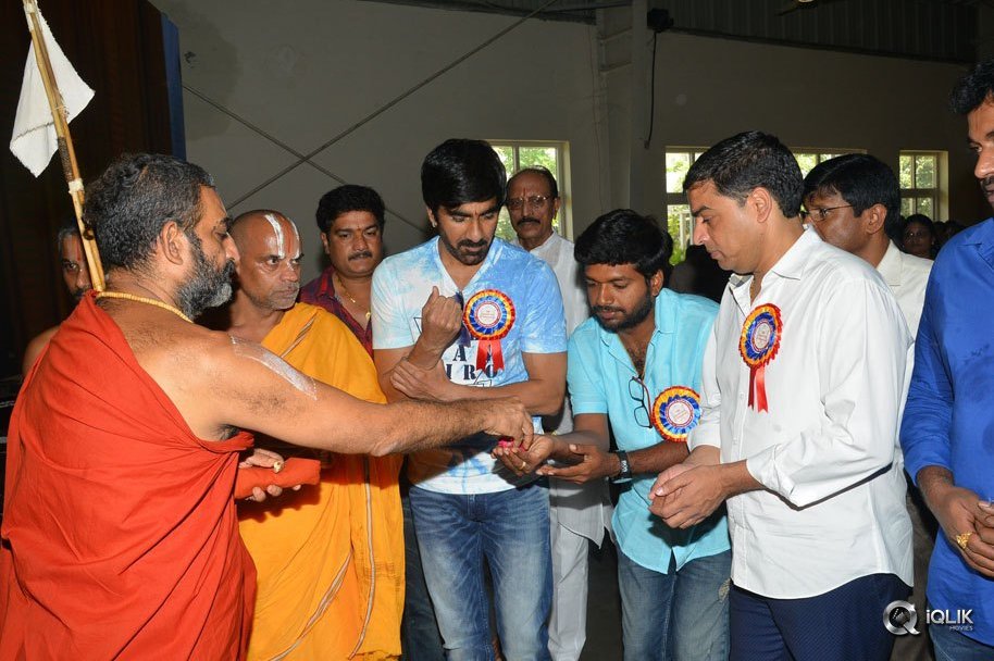 Raja-The-Great-Team-at-Netra-Vidyalaya-10th-Anniversary-Celebrations